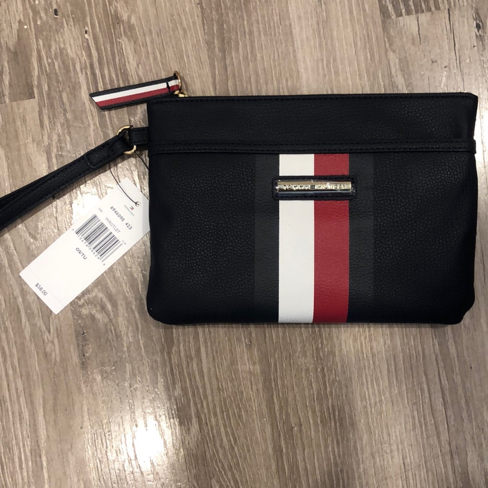 NWT TOMMY HILFIGER wristlet purse